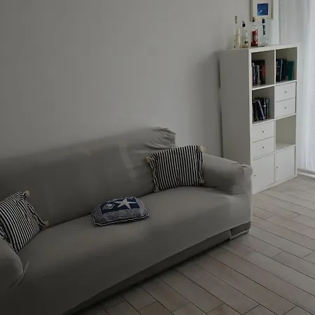 Апартаменты Cath's Hide Away Неаполь